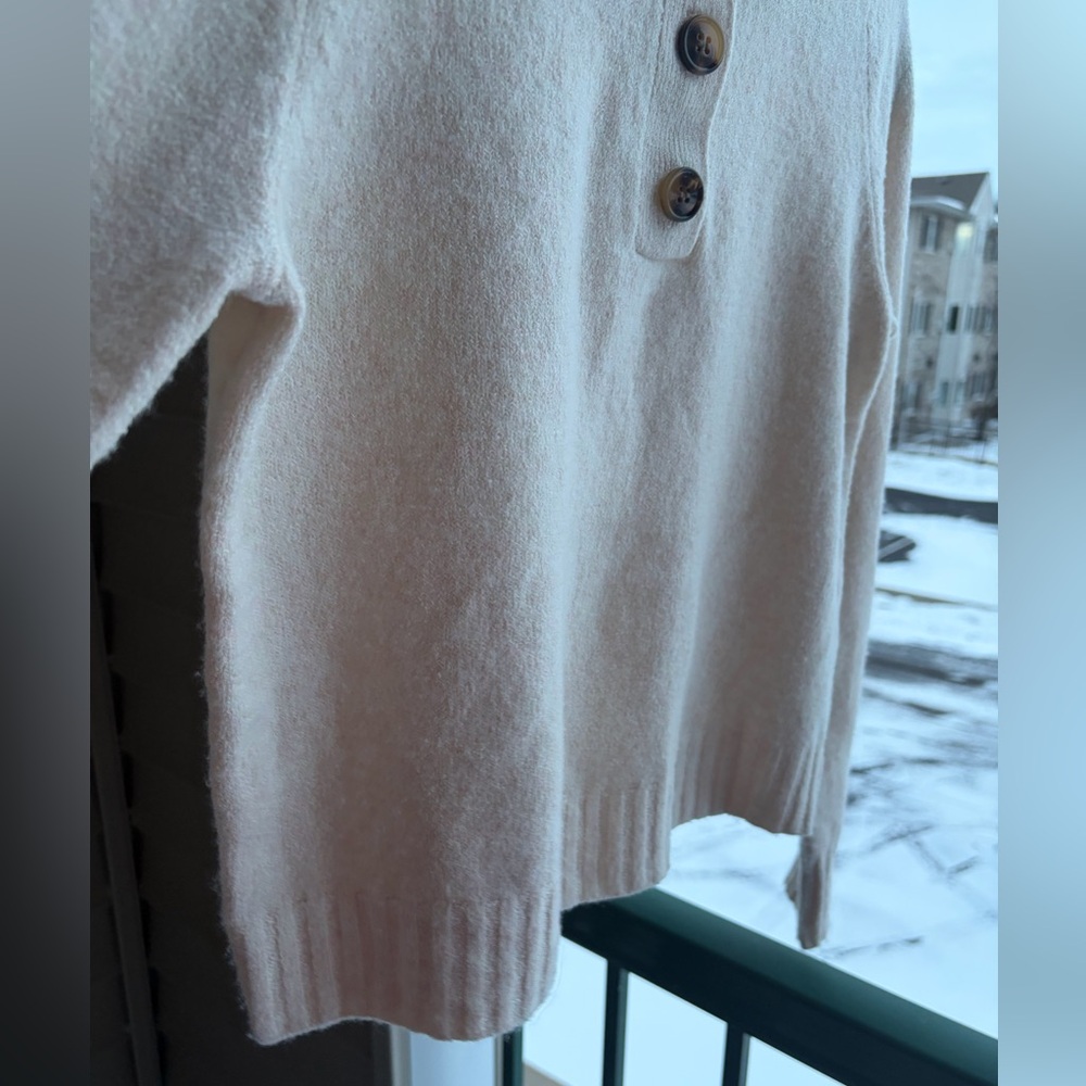 🆕 French Connection Cream Knit Polo Sweater Button Front Soft Stretchy Size S - Picture 8 of 15